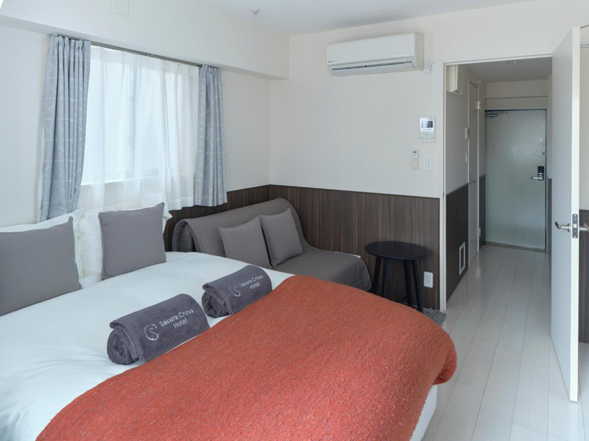 Sakura Cross Hotel Ueno Iriya طوكيو الغرفة الصورة
